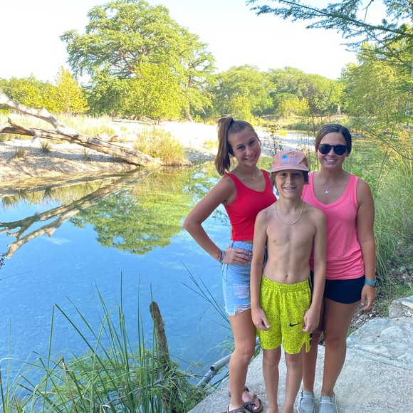 Meet your Posher, Michelle - Picture 5 of 8